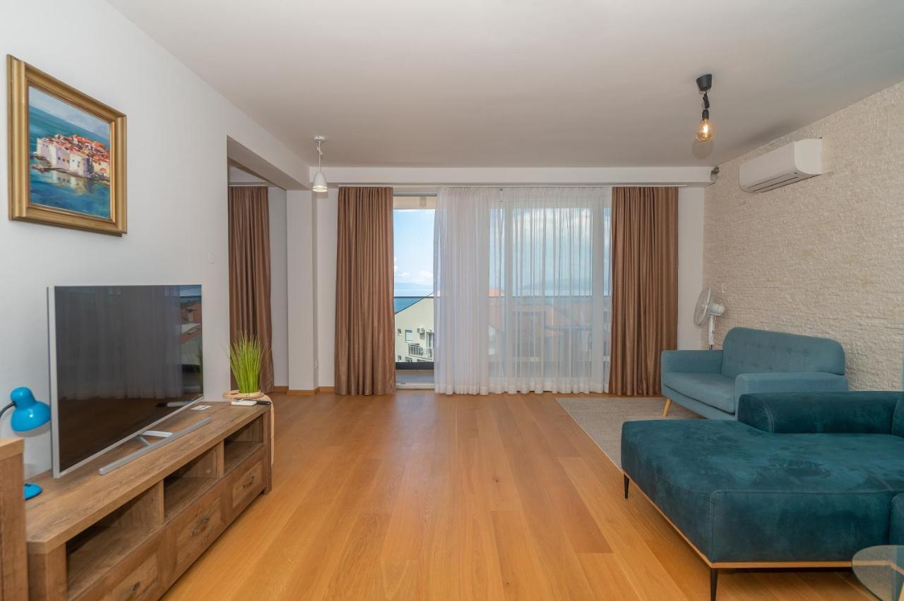 Apartment Daniel Makarska Esterno foto