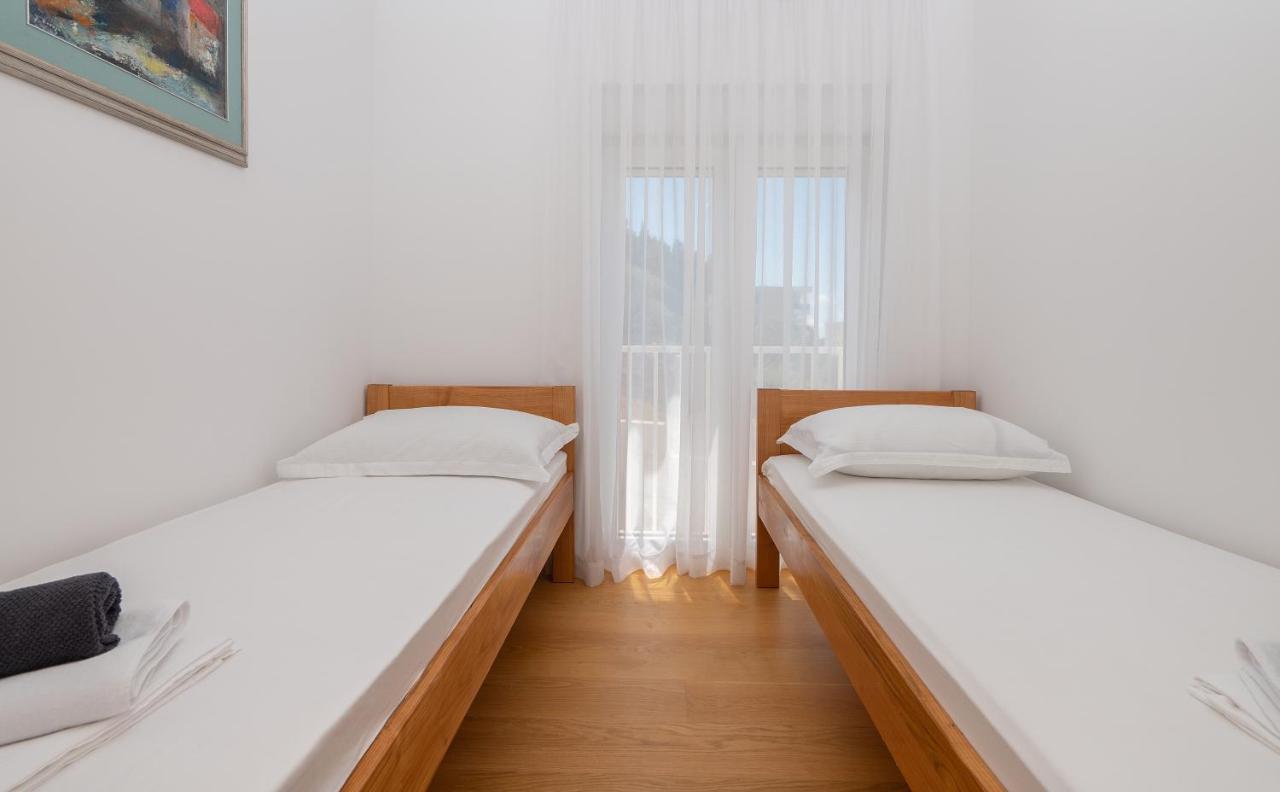 Apartment Daniel Makarska Esterno foto